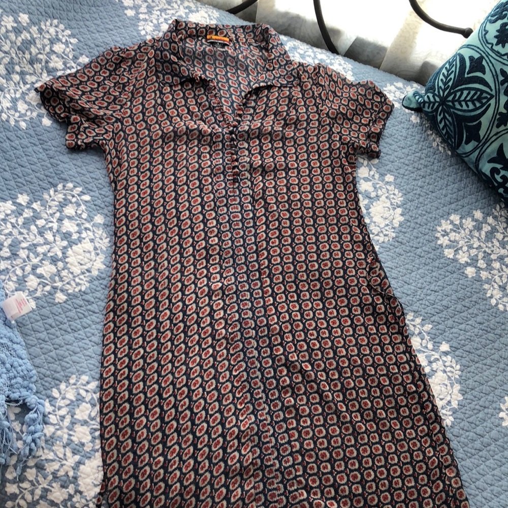 VINTAGE DRESS